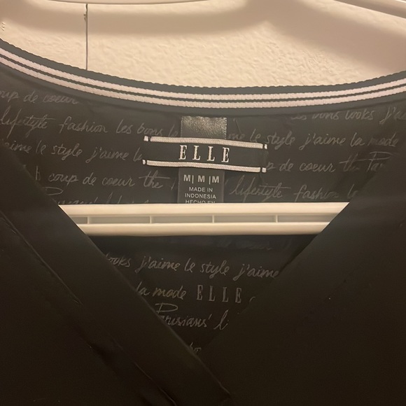 Nurses scrub blouse - Picture 3 of 5